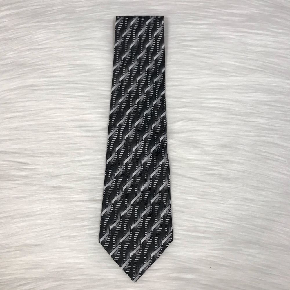 NWT Towncraft Tie
